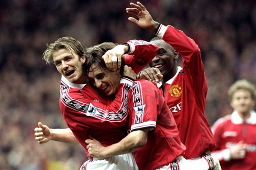 虽然比尔在 虽然比尔在